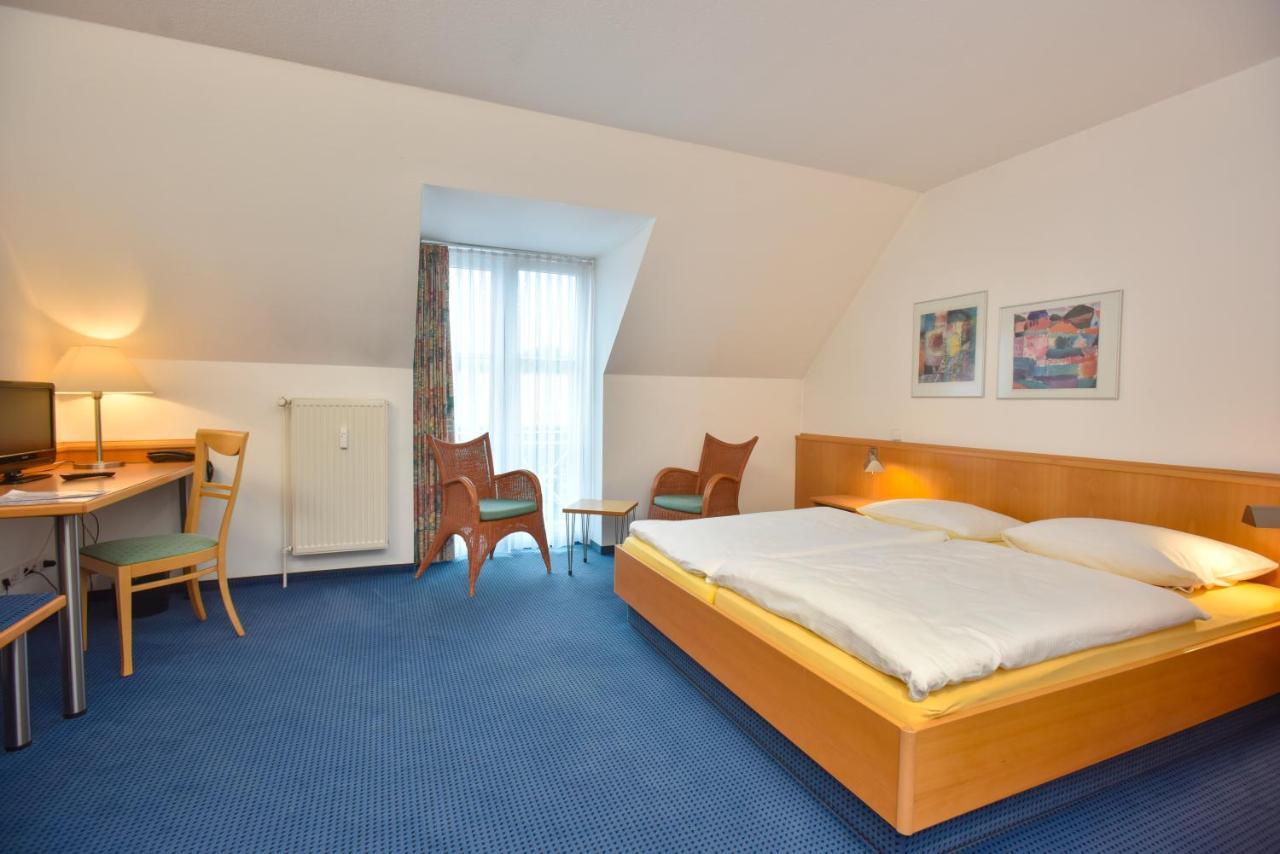 Hotel Fasanengarten Sarstedt Esterno foto
